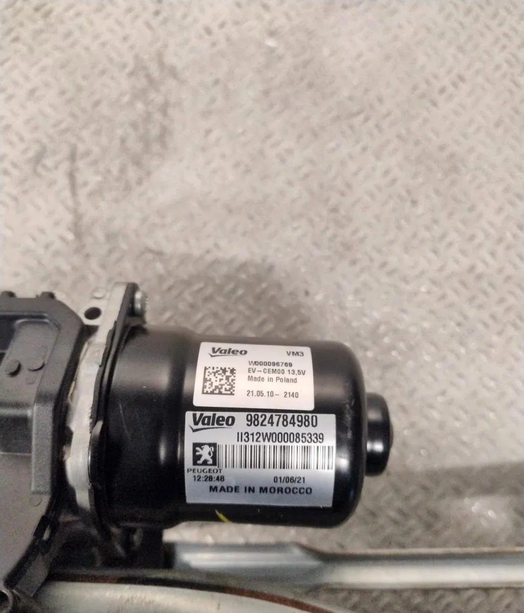 Moteur essuie-glace avant Citroen C4 III (BA_, BB_, BC_) E-c4 (bczkxc) (2020) occasion