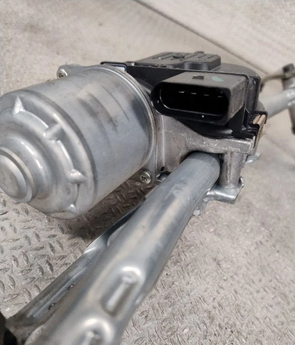 Moteur essuie-glace avant CITROEN C5 AIRCROSS  C5 AIRCROSS PHASE 1 occasion