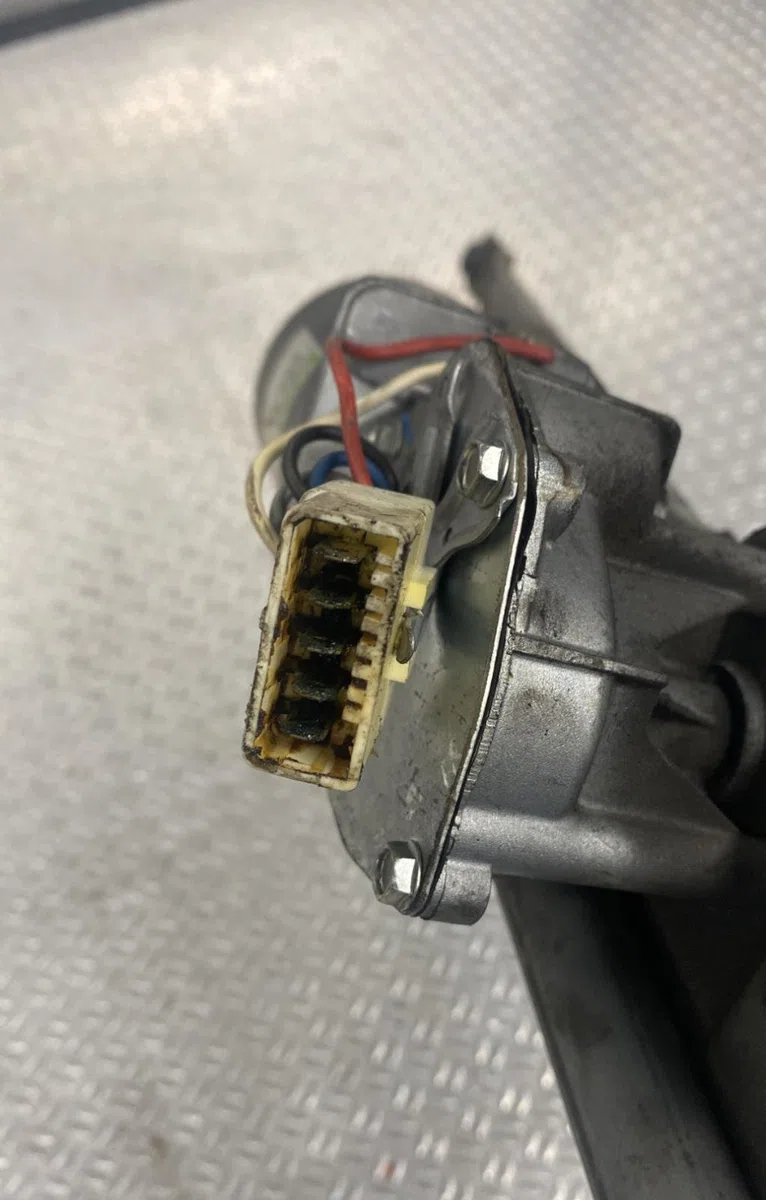 Moteur essuie-glace avant CITROEN SAXO  0 occasion