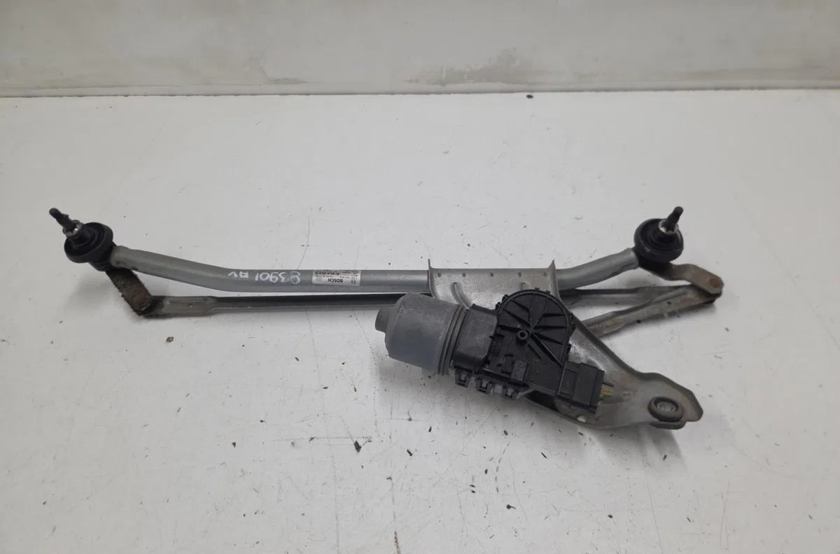 Moteur essuie-glace avant DACIA DUSTER 1 PHASE 2 occasion