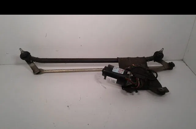 Moteur essuie-glace avant Dacia LOGAN (LS_) 1.4 (lsoa, lsoc, lsoe, lsog) (2004) occasion