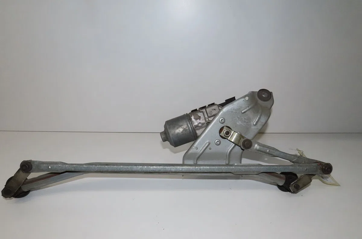 Moteur essuie-glace avant Dacia LOGAN (LS_) 1.5 dci (ls0w) (2007-2011) occasion