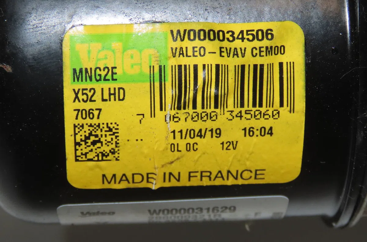 Moteur essuie-glace avant Dacia SANDERO II 1.0 sce 75 (b8jc, b8jd) (2016) occasion
