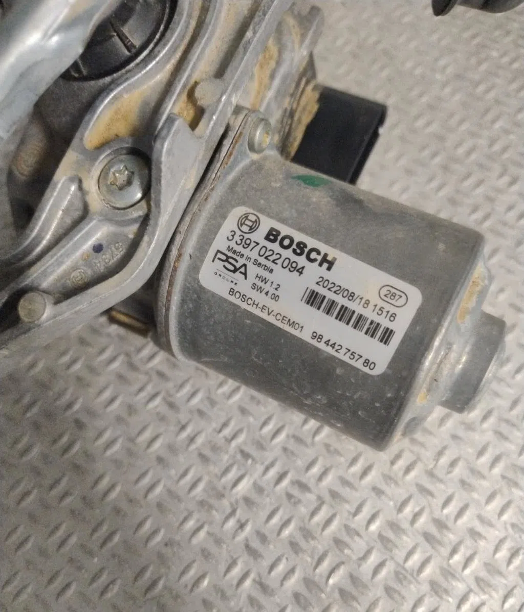 Moteur essuie-glace avant Ds DS 4 II (F_, FB_, F3_) Bluehdi 130 (fbyhzt) (2021) occasion