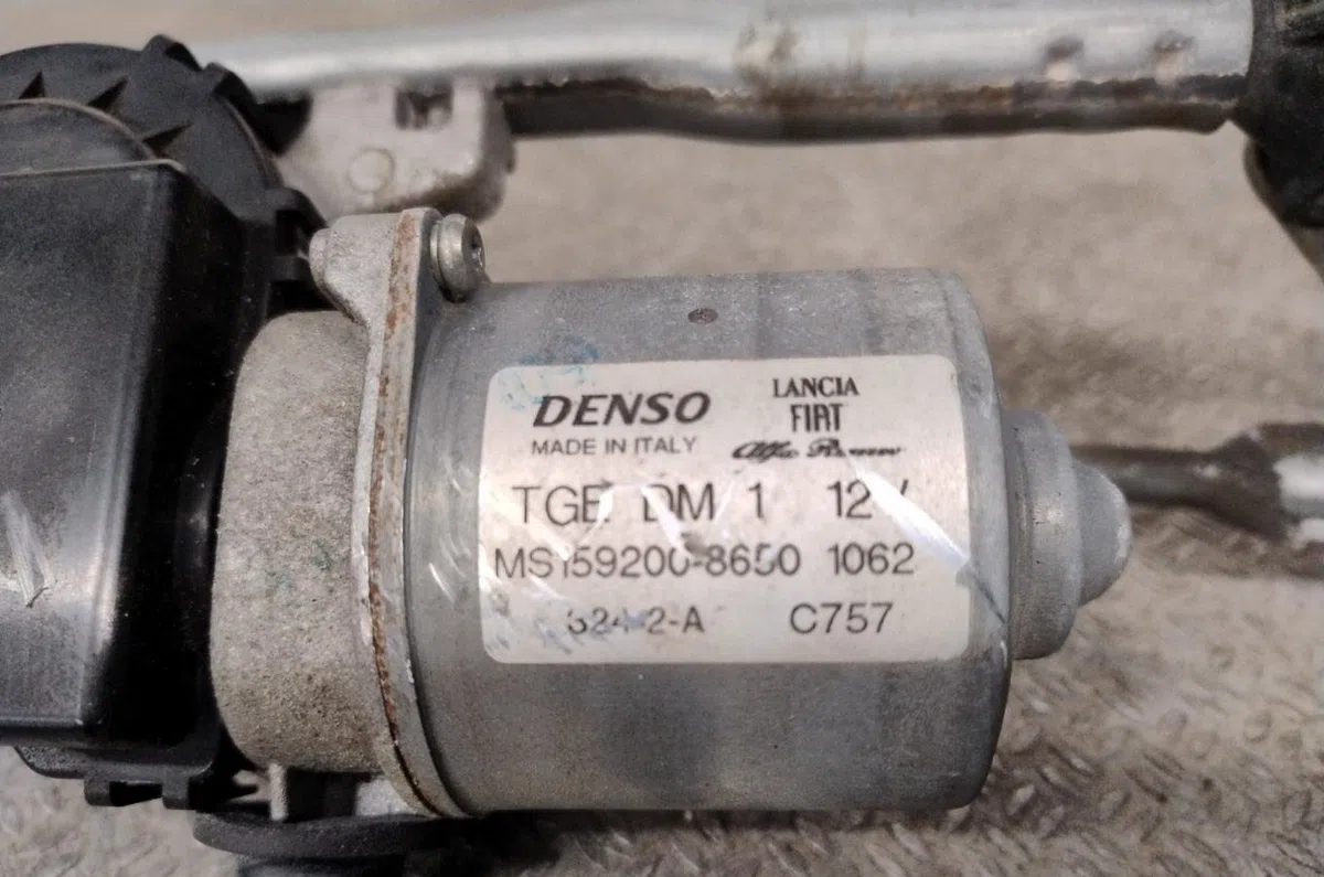 Moteur essuie-glace avant FIAT 500 2  500 2 CABRIO PHASE 1 occasion