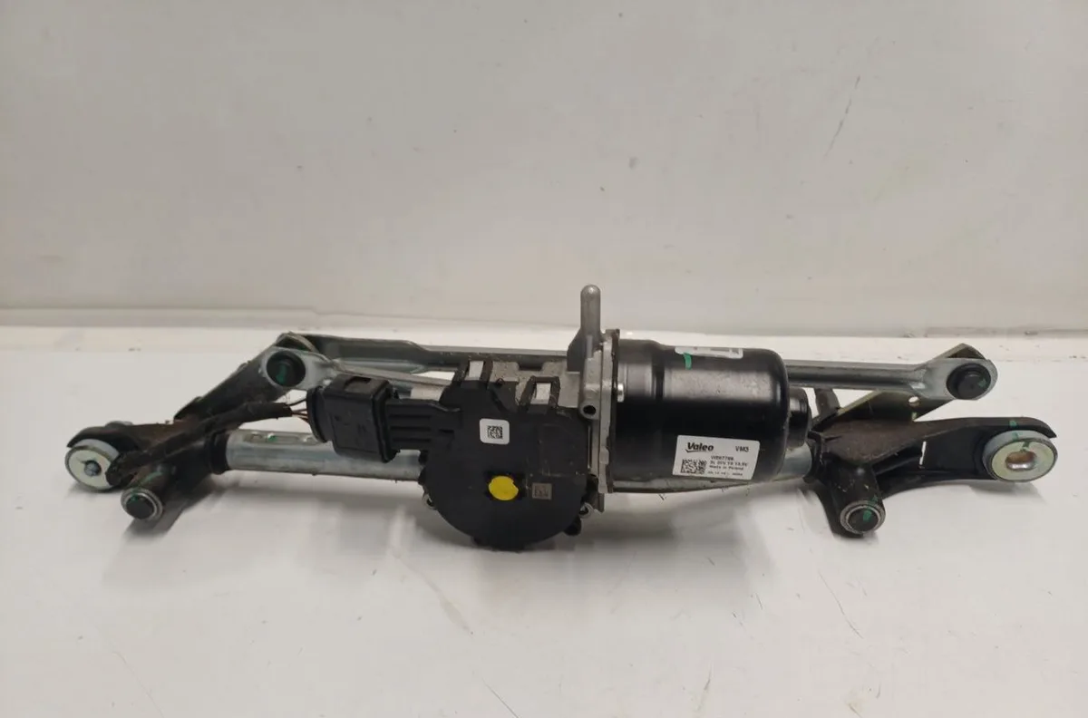 Moteur essuie-glace avant FIAT 500E occasion