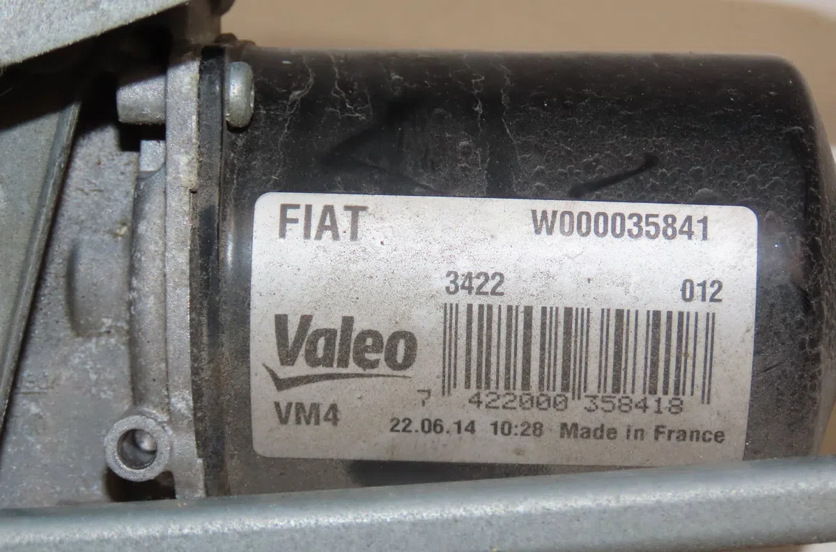 Moteur essuie-glace avant Fiat 500L (351_, 352_) 1.3 d multijet (199lxy1a, 199lxy11) (2012) occasion