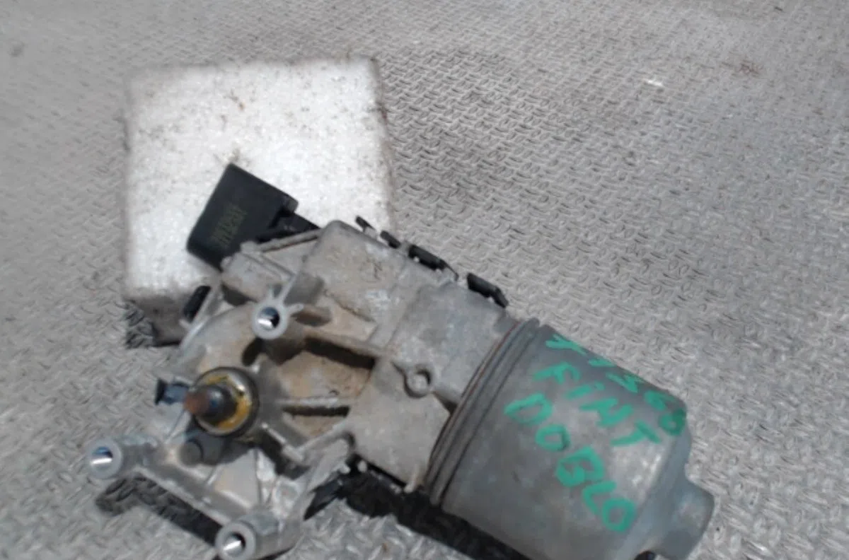 Moteur essuie-glace avant FIAT DOBLO 2  DOBLO 2 PHASE 1 occasion