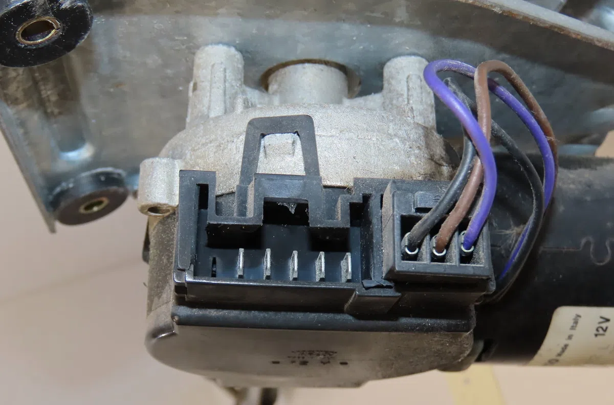 Moteur essuie-glace avant Fiat DUCATO Camionnette (230_) 1.9 td (1998-2002) occasion