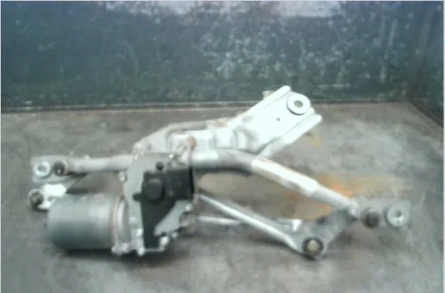 Moteur essuie-glace avant Fiat GRANDE PUNTO (199_) 1.4 (199axb11, 199axb1a, 199bxb1a, 199axl1a) (2005-2015) occasion