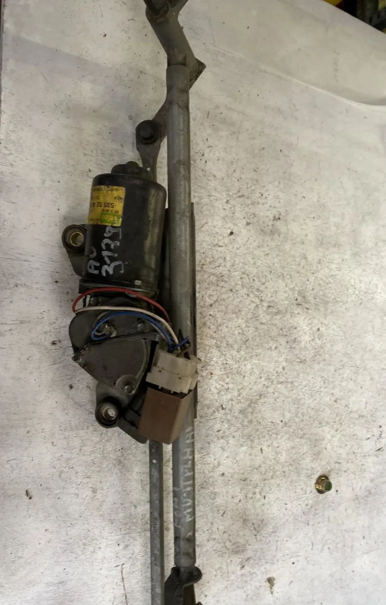 Moteur essuie-glace avant Fiat MULTIPLA (186_) 1.9 jtd 105 (186axb1a) (1999-2010) occasion
