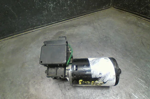 Moteur essuie-glace avant FIAT PANDA 1995 occasion