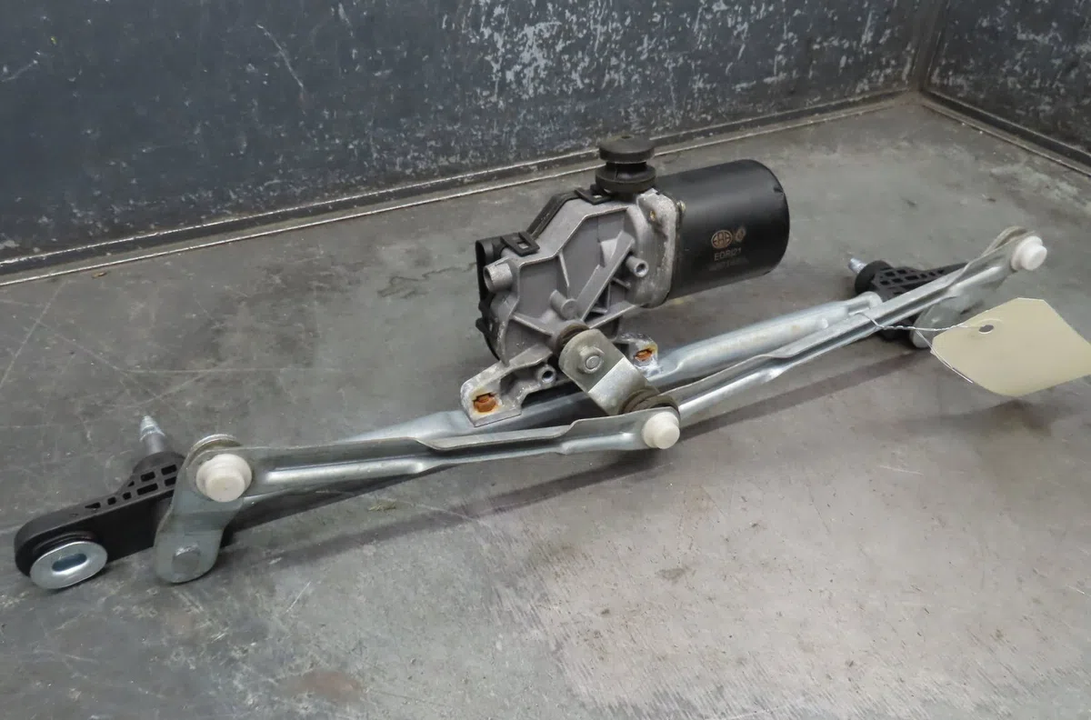 Moteur essuie-glace avant FIAT PANDA 2005 occasion