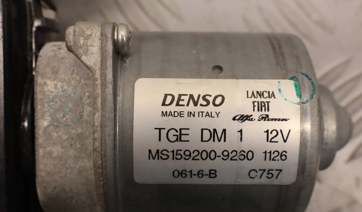 Moteur essuie-glace avant Fiat PANDA (312_, 319_) 1.2 (312pxa1a) (2012) occasion