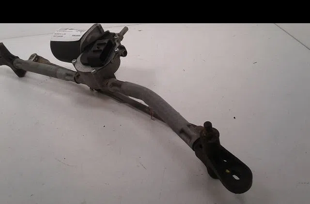 Moteur essuie-glace avant Fiat PUNTO (188_) 1.9 jtd 80 (188.237, .257, .337, .357) (1999-2012) occasion