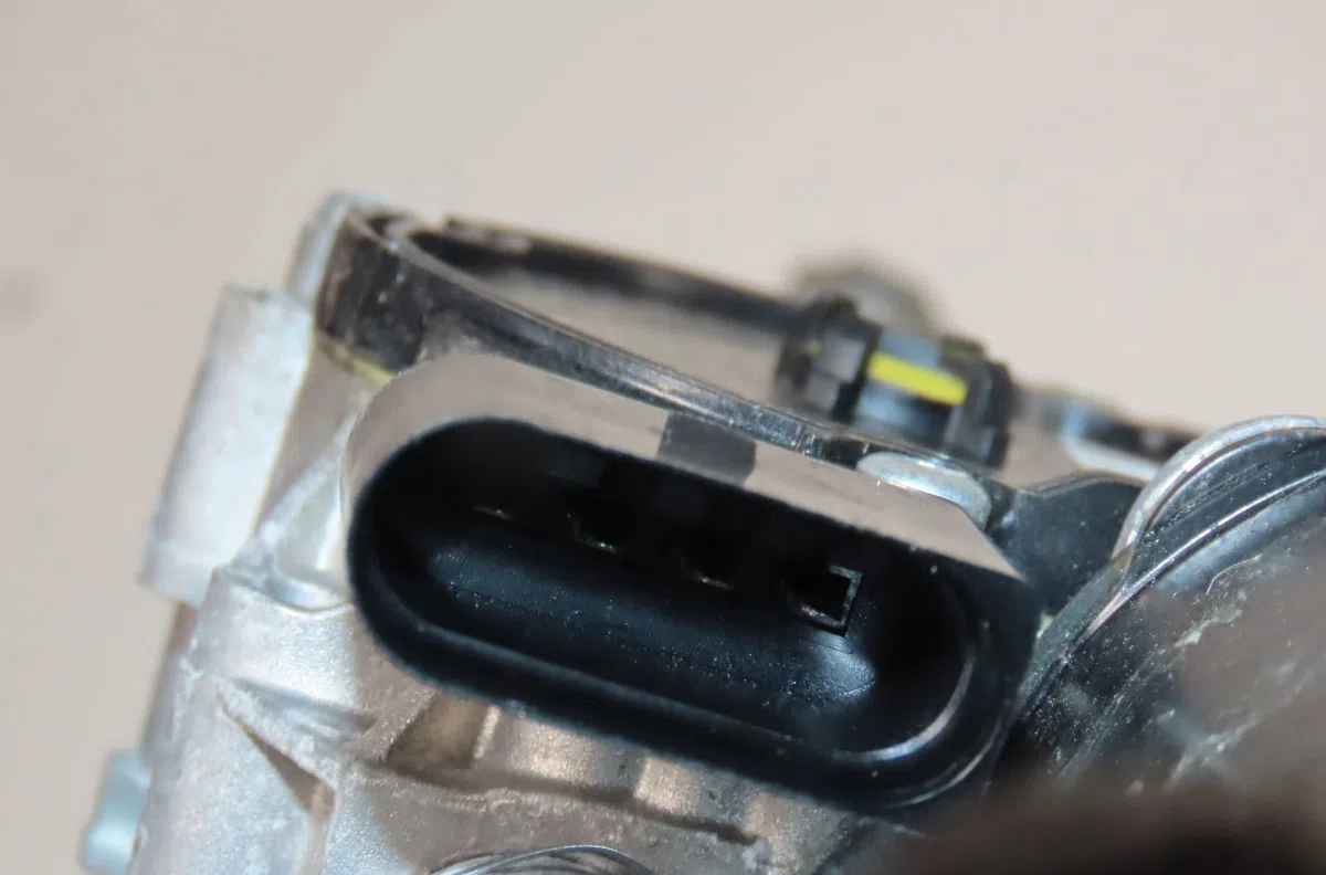 Moteur essuie-glace avant Fiat TIPO 3-5 portes (356_, 357_) 1.0 (357hxn1a) (2020) occasion