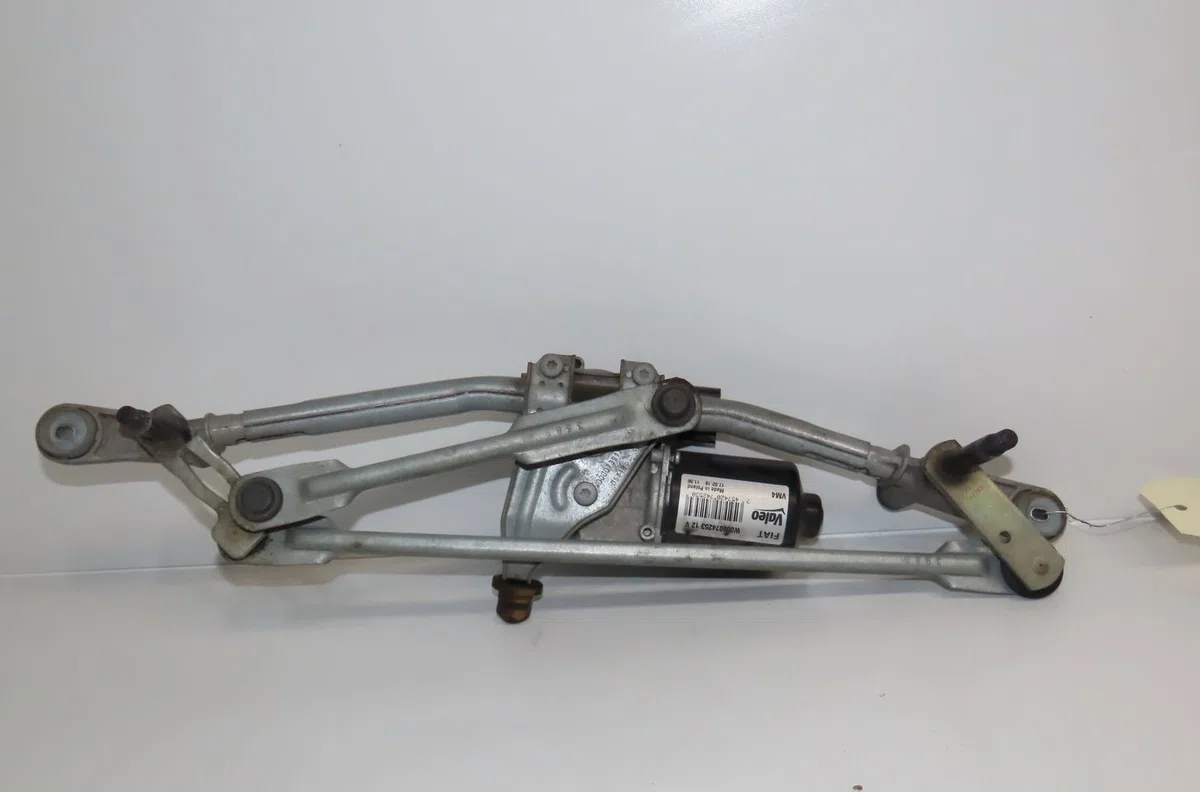 Moteur essuie-glace avant Fiat TIPO 3-5 portes (356_, 357_) 1.4 (356hxa1b) (2016-2020) occasion
