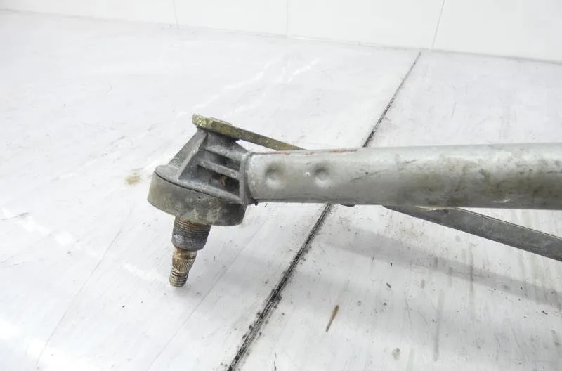 Moteur essuie-glace avant FORD COURRIER 3 PHASE 1 occasion