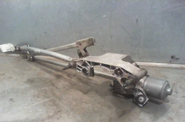 Moteur essuie-glace avant FORD FOCUS 2006 occasion