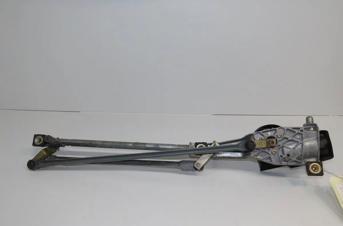 Moteur essuie-glace avant Ford FOCUS I (DAW, DBW) 1.8 tdci (2001-2004) occasion