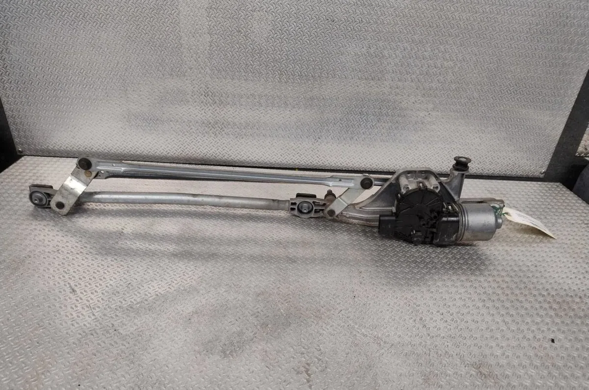 Moteur essuie-glace avant Ford FOCUS II (DA_, HCP, DP) 1.8 tdci (2005-2012) occasion