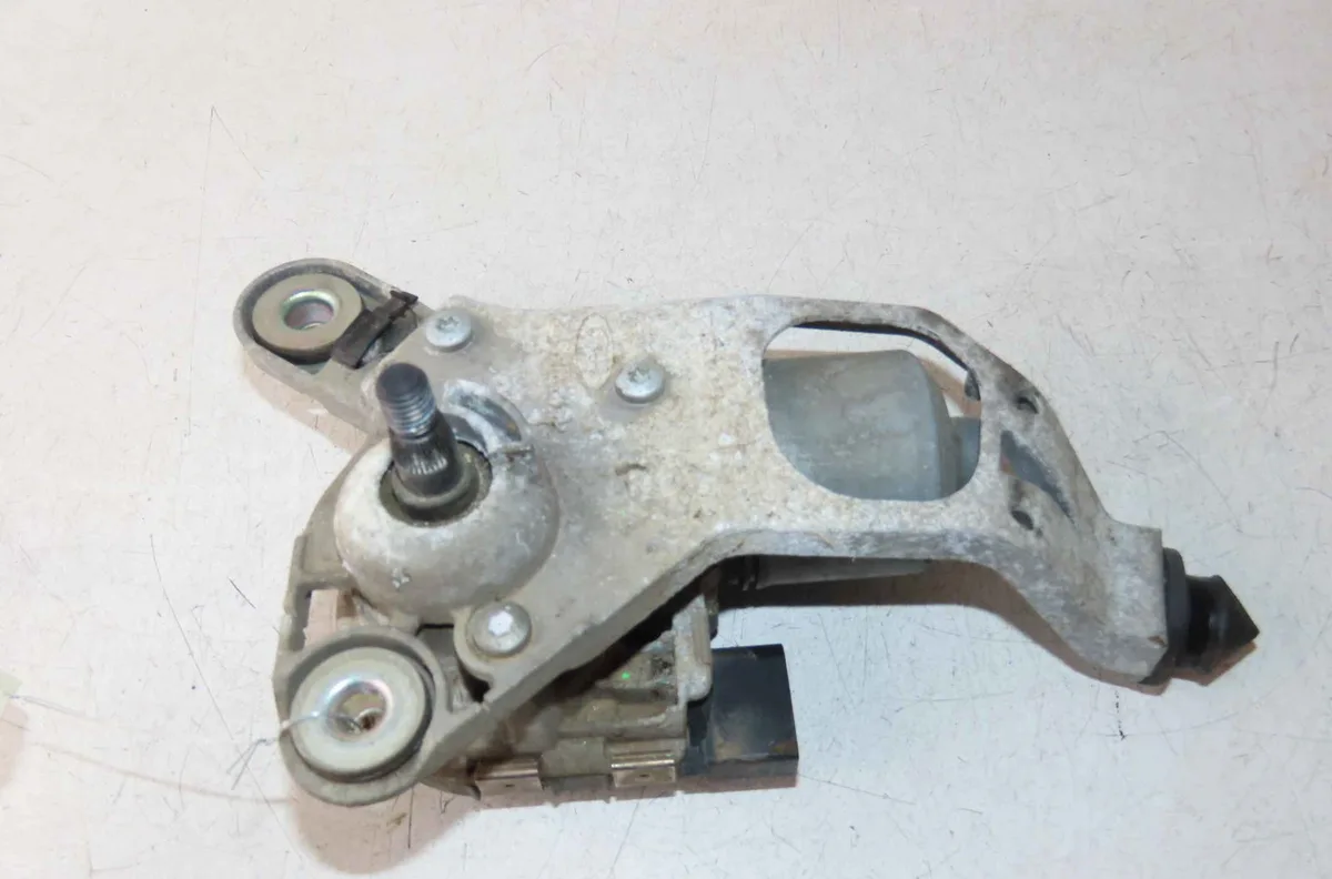 Moteur essuie-glace avant FORD FOCUS III occasion