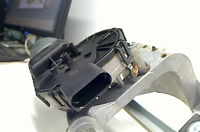 Moteur essuie-glace avant FORD FOCUS occasion