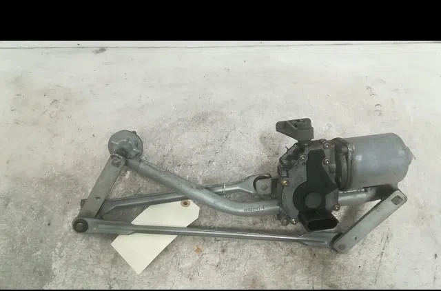 Moteur essuie-glace avant FORD FUSION 2003 occasion