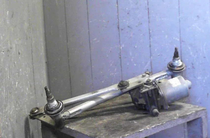 Moteur essuie-glace avant Ford FUSION (JU_) 1.4 tdci (2002-2012) 5 portes occasion