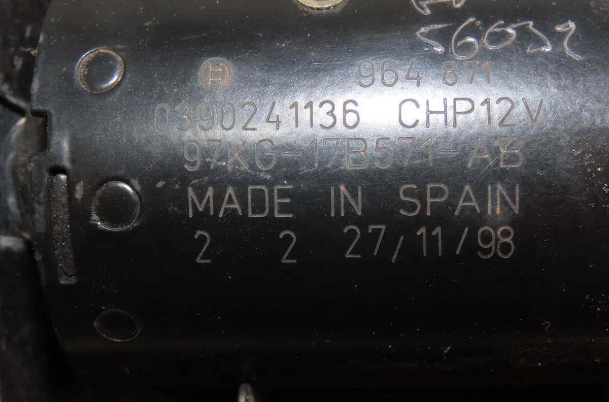Moteur essuie-glace avant Ford KA (RB_) 1.3 i (1996-2008) occasion