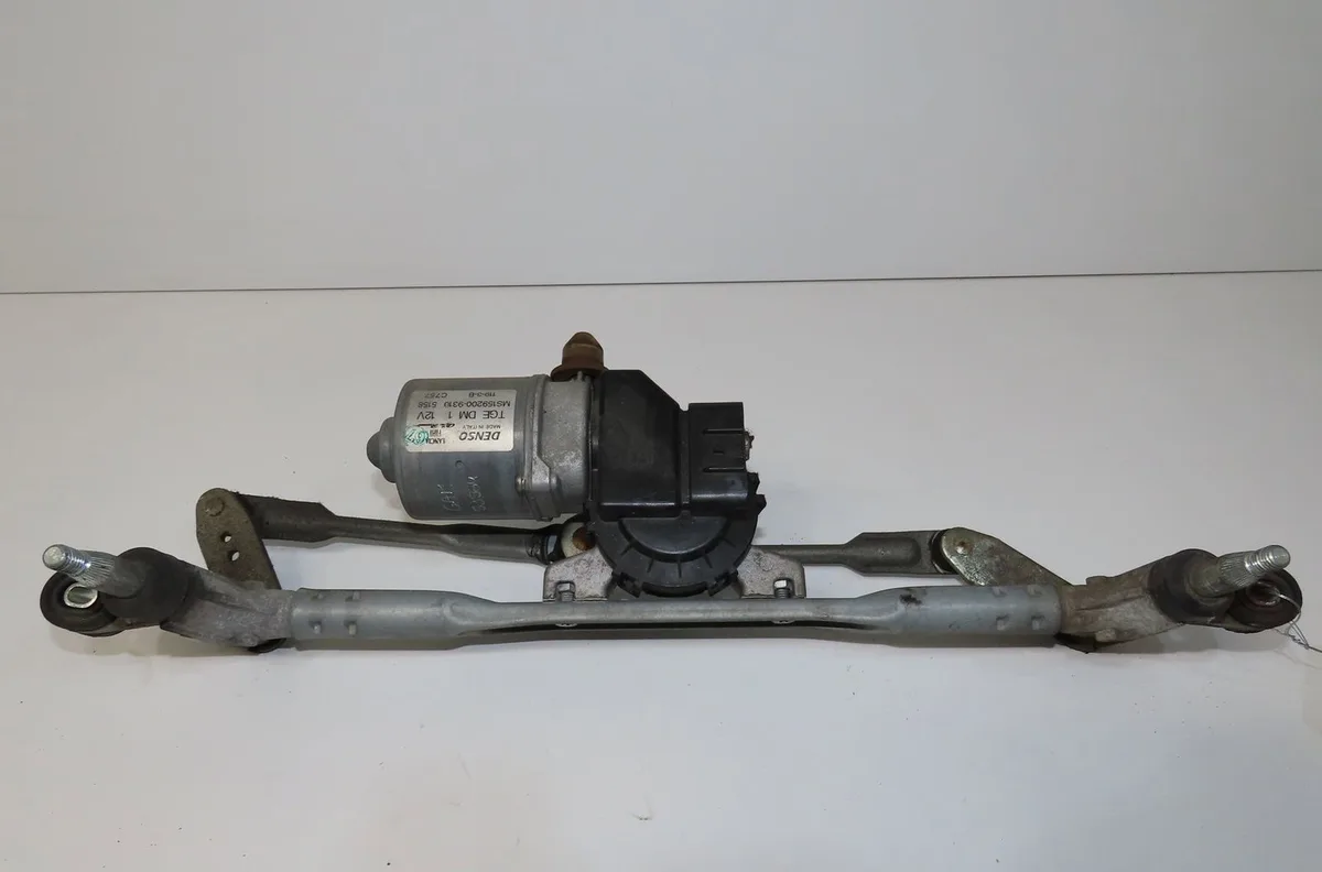 Moteur essuie-glace avant Ford KA (RU8) 1.3 tdci (2008-2016) occasion