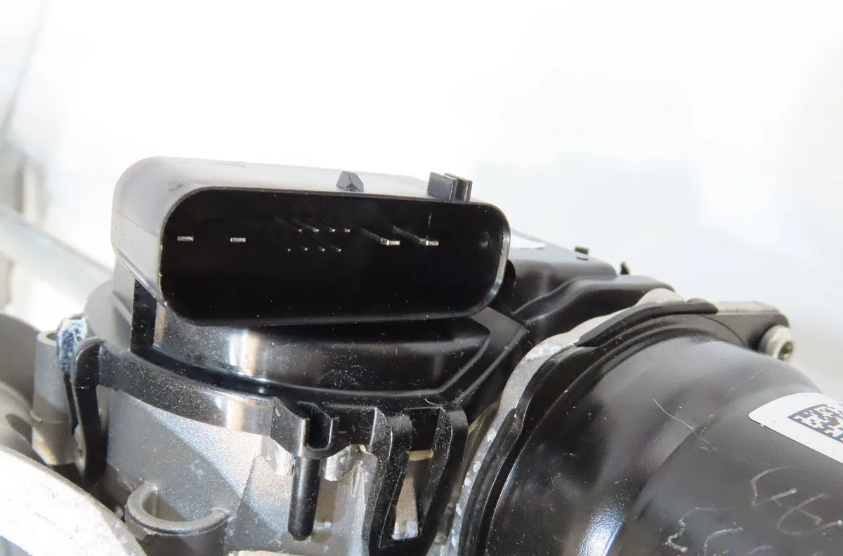 Moteur essuie-glace avant Ford KUGA III (DFK) 2.5 hybrid flex (2023) occasion