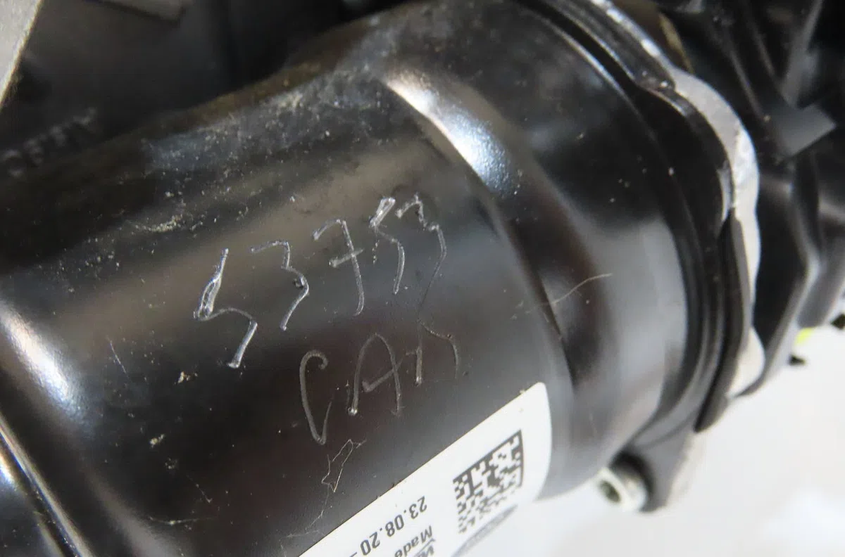 Moteur essuie-glace avant Ford KUGA III (DFK) 2.5 hybrid flex (2023) occasion