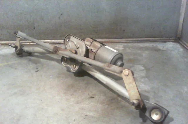 Moteur essuie-glace avant FORD MONDEO 2002 occasion