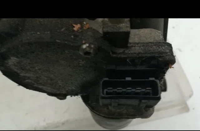 Moteur essuie-glace avant Ford MONDEO I (GBP) 1.8 td (1993-1996) occasion