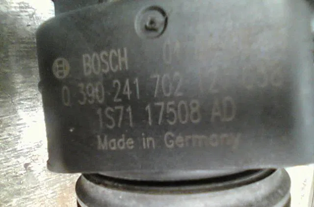 Moteur essuie-glace avant FORD MONDEO II Phase 1 09-2000--06-2007 occasion