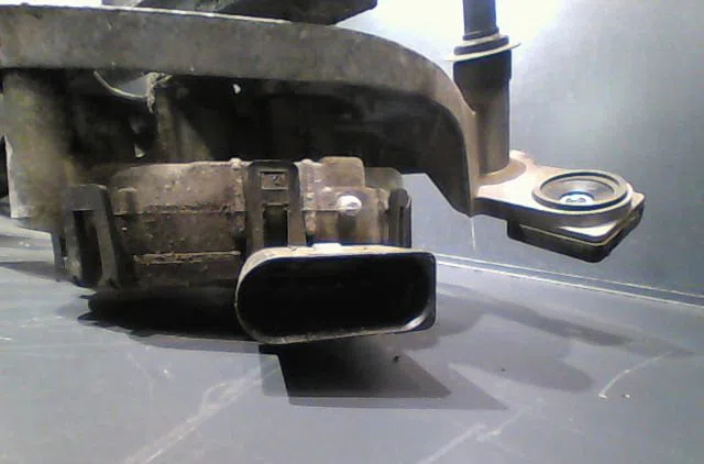 Moteur essuie-glace avant Ford MONDEO IV (BA7) 2.0 tdci (2007-2015) occasion