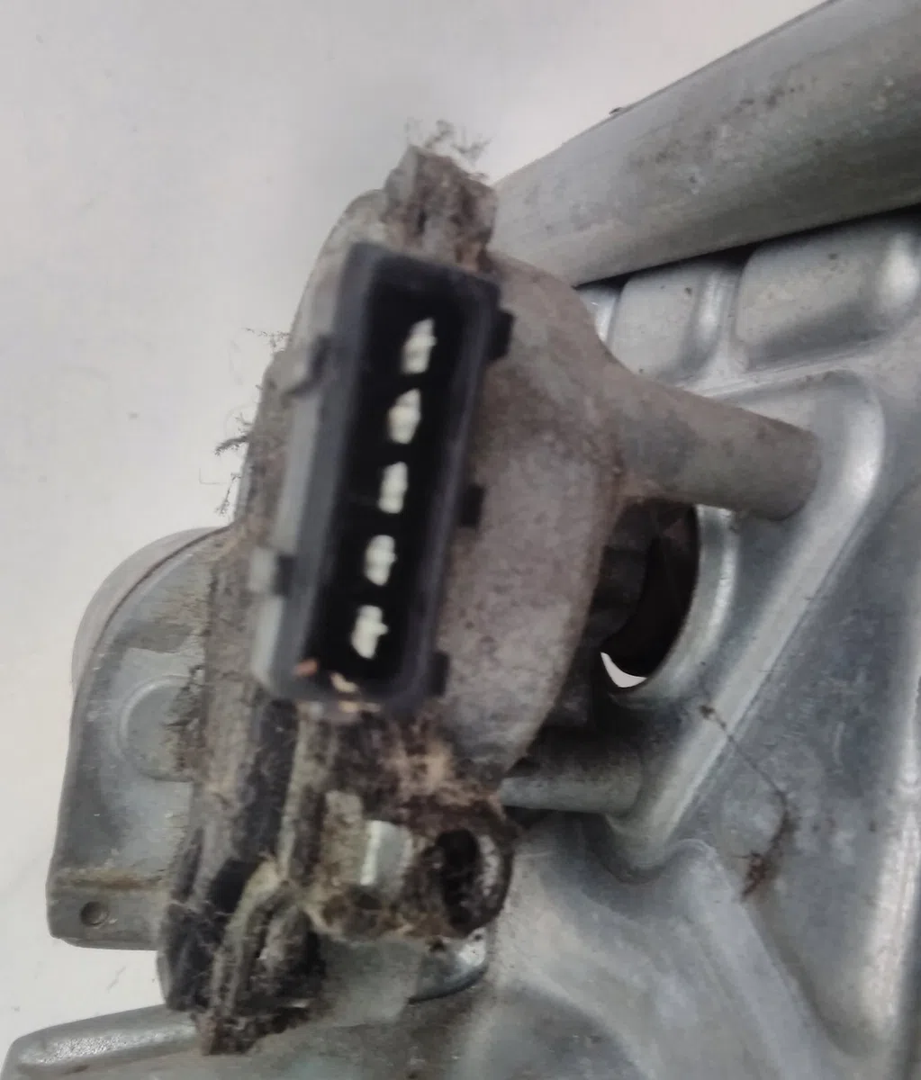Moteur essuie-glace avant FORD PUMA 2000 occasion