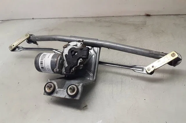 Moteur essuie-glace avant Ford PUMA (EC_) 1.4 16v (1997-2000) occasion