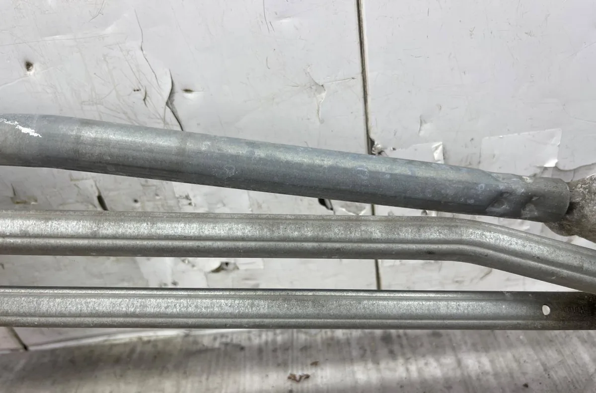 Moteur essuie-glace avant HONDA CIVIC 7 PHASE 1 occasion