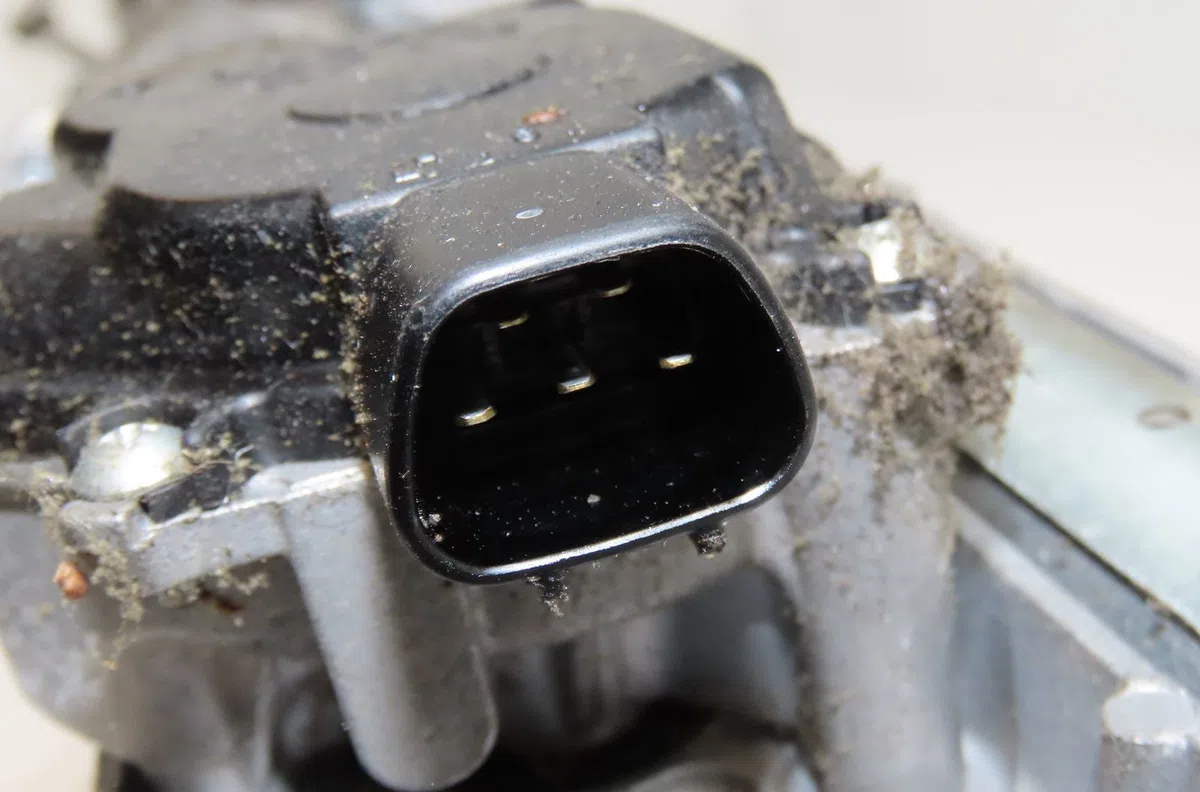 Moteur essuie-glace avant Honda CIVIC VIII Hatchback (FN, FK) 1.4 (fk1, fn4) (2008) occasion