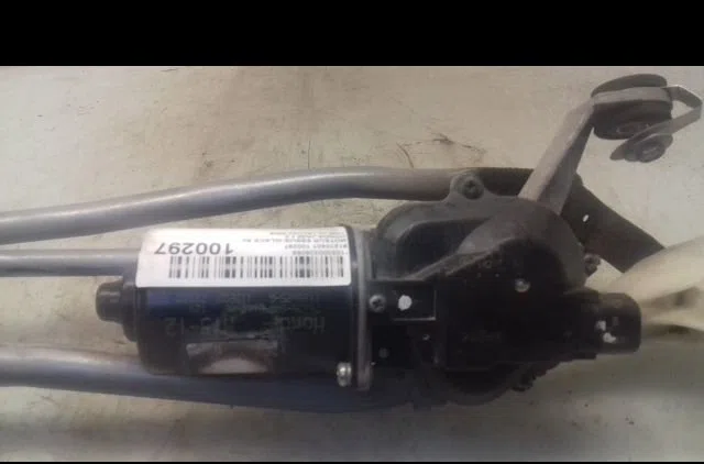 Moteur essuie-glace avant Honda JAZZ II (GD_, GE3, GE2) 1.2 i-dsi (gd5, ge2) (2002-2008) 5 portes occasion