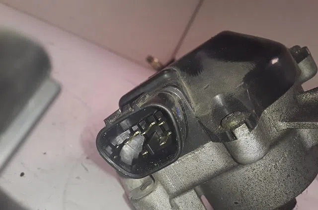 Moteur essuie-glace avant Honda JAZZ II (GD_, GE3, GE2) 1.3 idsi (gd1) (2002-2008) occasion
