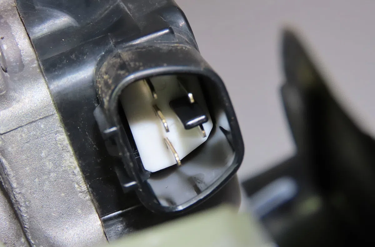 Moteur essuie-glace avant Honda JAZZ II (GD_, GE3, GE2) 1.3 idsi (gd1) (2002-2008) occasion