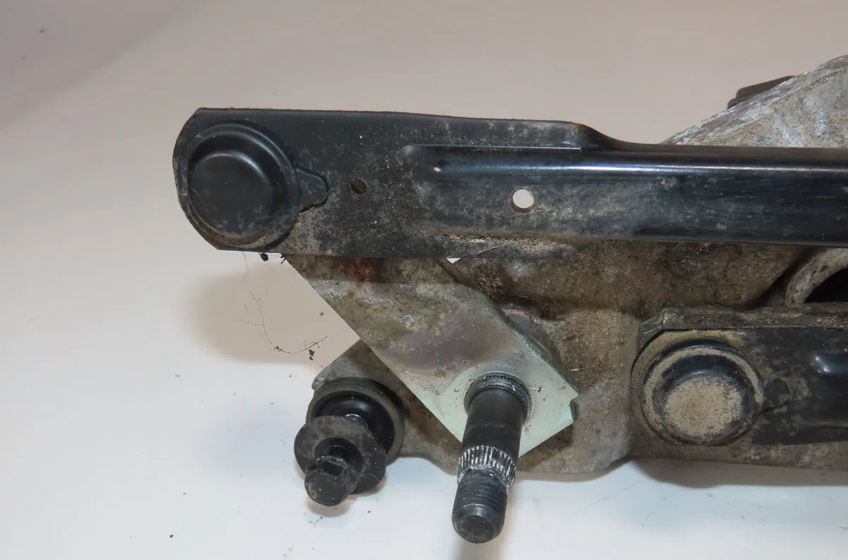 Moteur essuie-glace avant Hyundai H-1 Cargo (TQ) 2.5 crdi (2008) occasion