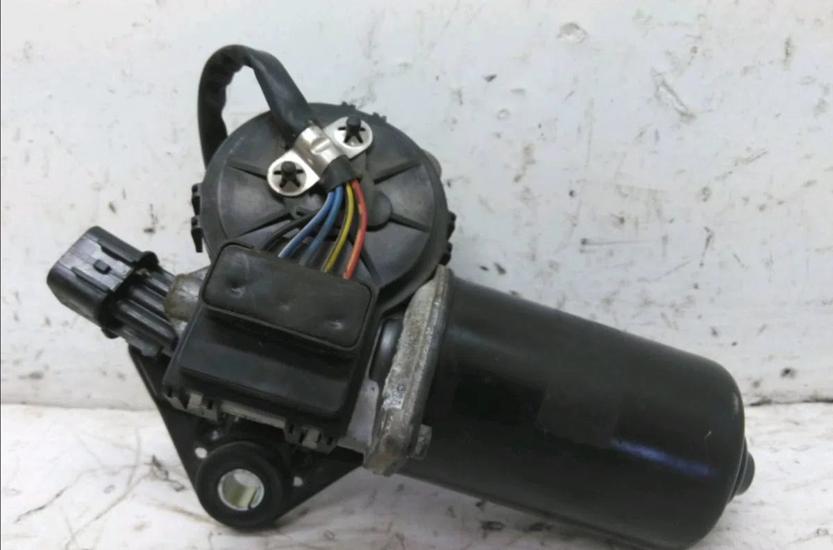Moteur essuie-glace avant Hyundai I10 I (PA) 1.1 crdi (2008-2011) occasion