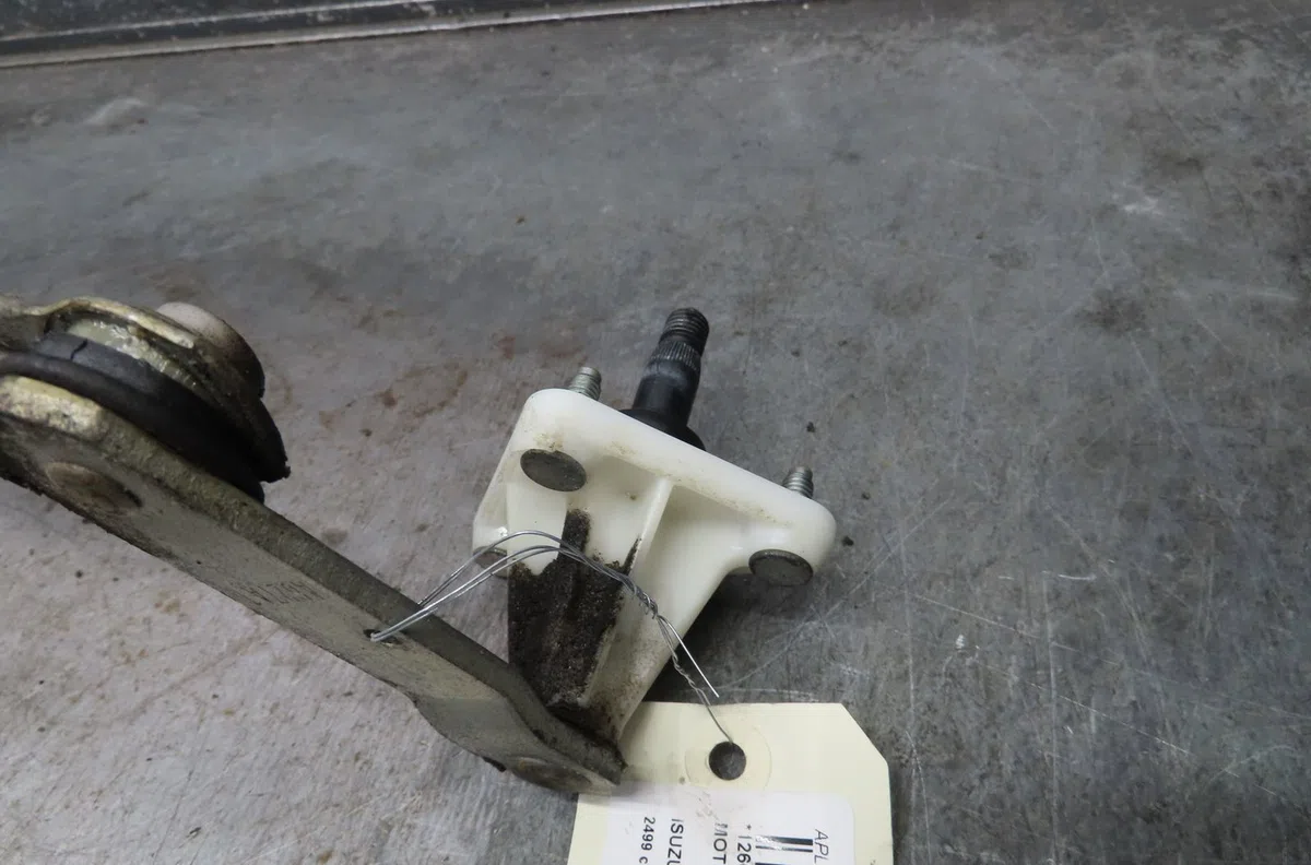 Moteur essuie-glace avant Isuzu D-MAX I (TFR, TFS) 2.5 ditd 4x4 (tfs86_) (2007-2012) occasion