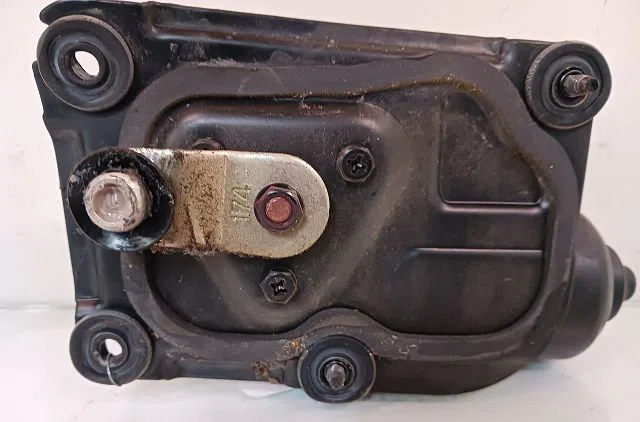 Moteur essuie-glace avant Kia CARNIVAL II (GQ) 2.9 crdi (2001-2006) occasion