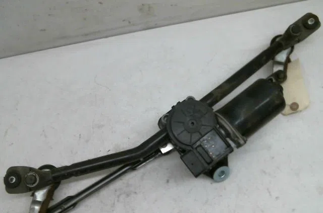 Moteur essuie-glace avant KIA CEE-D occasion