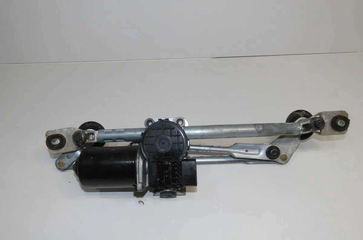 Moteur essuie-glace avant Kia PICANTO II (TA) 1.0 (2011-2017) occasion